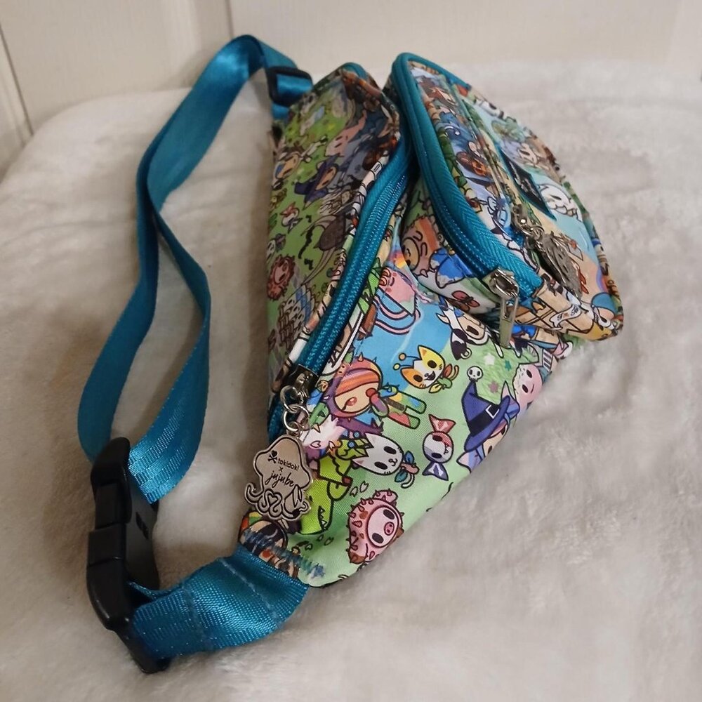 JuJuBe x tokidoki Fantasy Paradise Hipster, Hippie fanny pack, bum bag - Picture 3 of 8